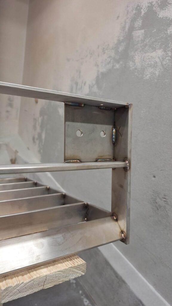 Microbillage de barrière en inox
