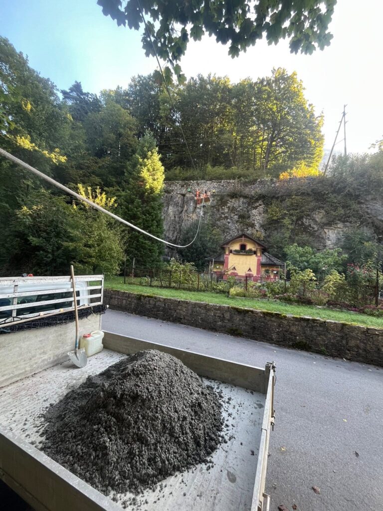 Stabilisation d&rsquo;un mur de soutènement par bétonnage