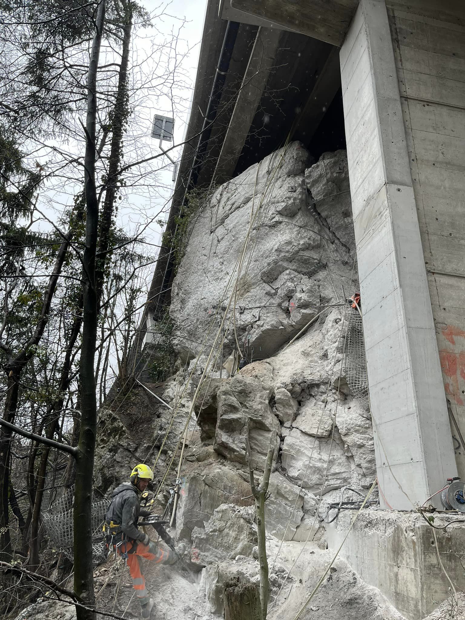 Stabilisation de massifs rocheux
